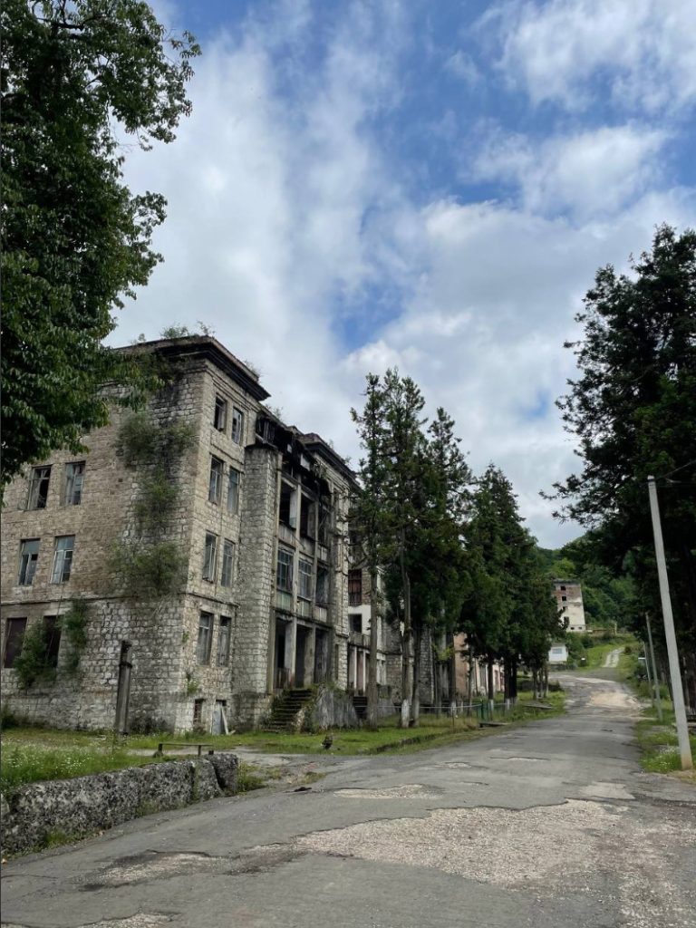 Акармара, город - призрак в Абхазии