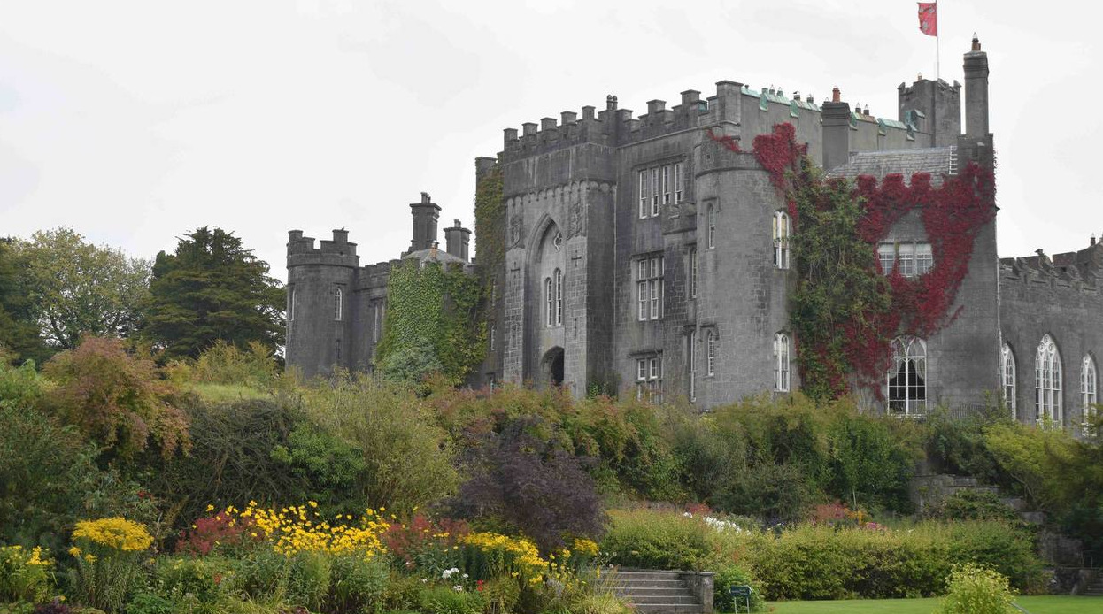 Замок Лип в графстве Оффали, Ирландия