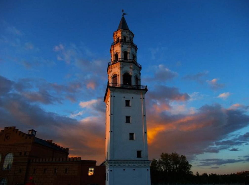 Невьянская башня - Невьянск
