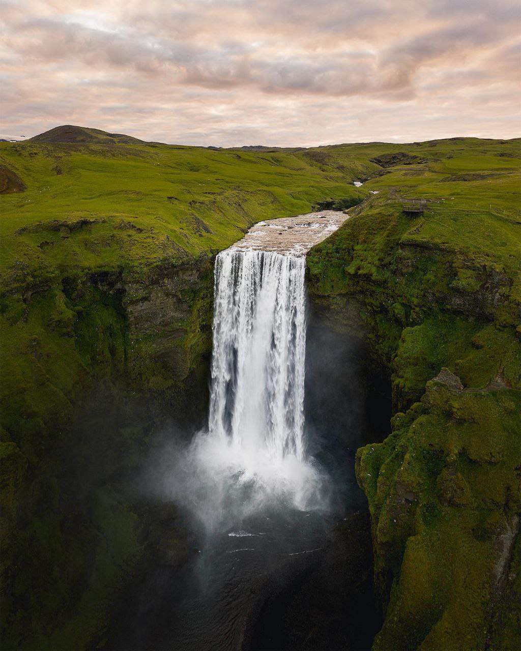 Исландия, водопад Скоугафосс