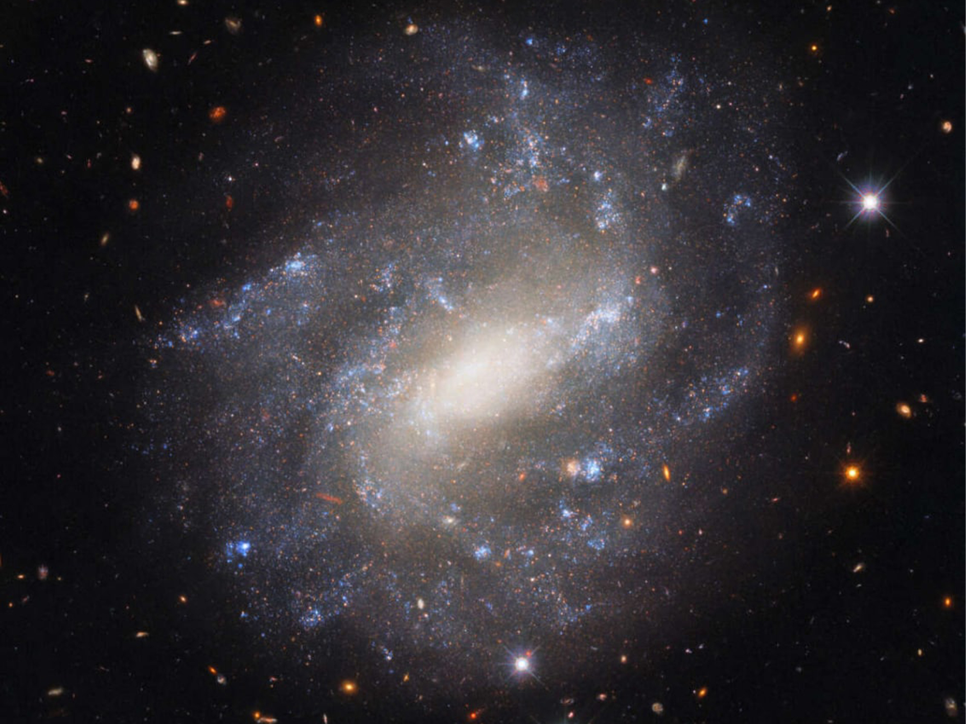 «Hubble» запечатлел одинокую спиральную галактику
