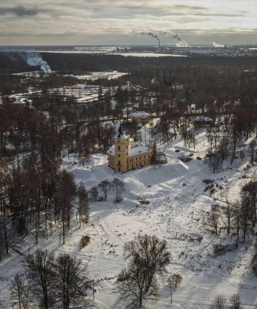 Замок Бип в Павловске