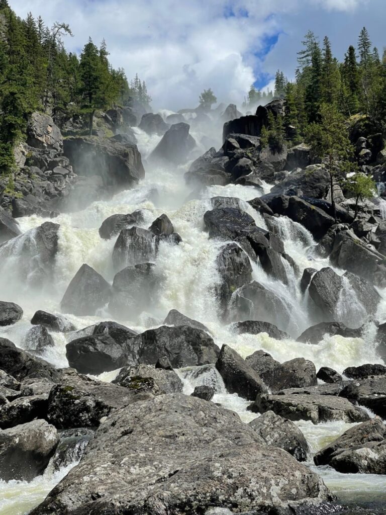 Водопад Учар (Чульчинский водопад)